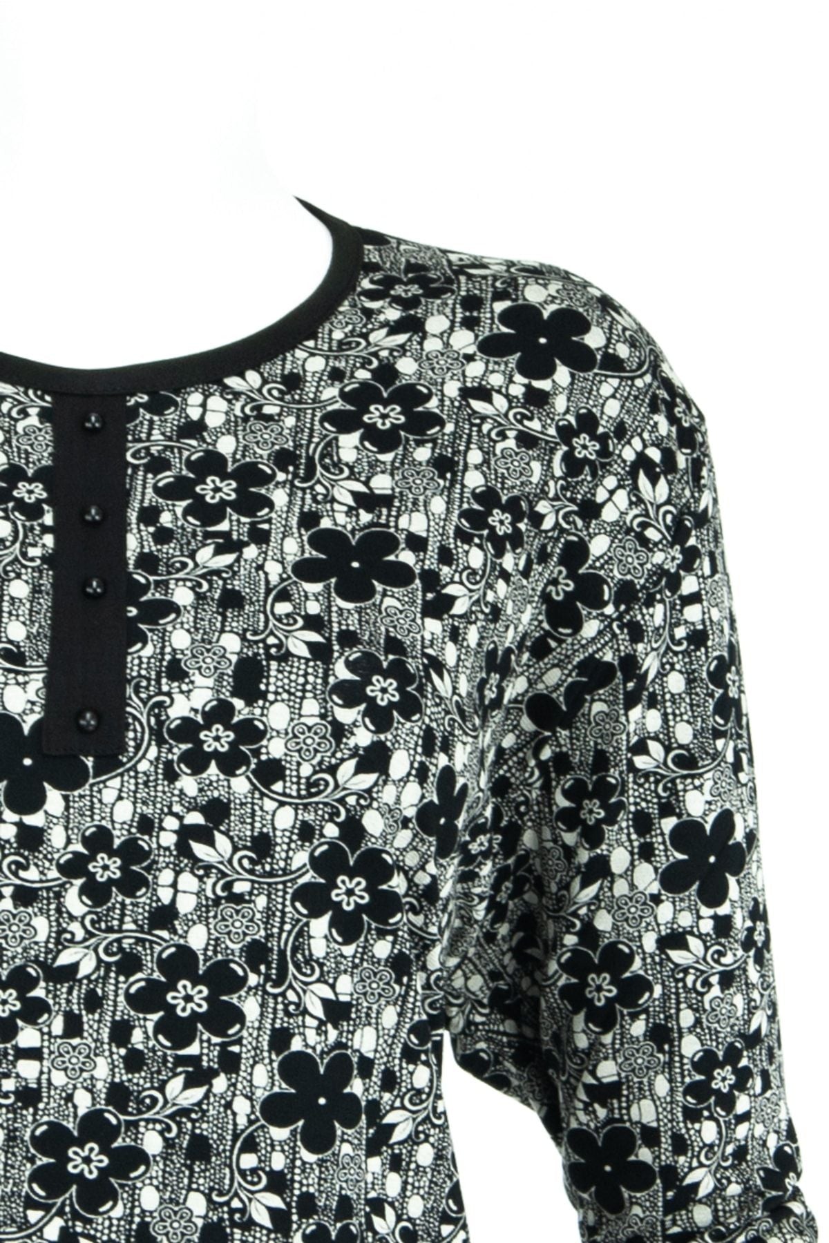 Kadın Çiçek Desenli Sıfır Yaka Geniş Kalıp Likralı Viskon Penye Kumaş Büyük Beden Anne Bluz